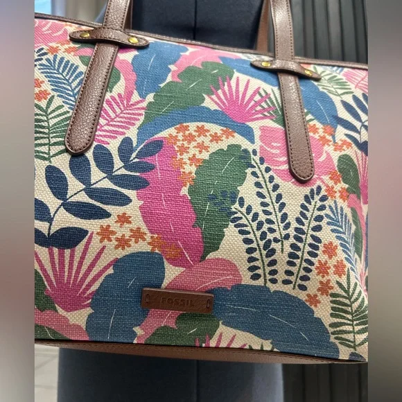 Fóssil Floral Sholder Large bag/ Tote  / Greem/ Blue/ pink - Picture 3 of 12